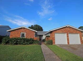 341 Woodmont St, Gretna, LA 70056