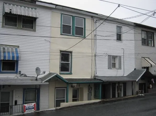 7 Cherry St, Tamaqua, PA 18252