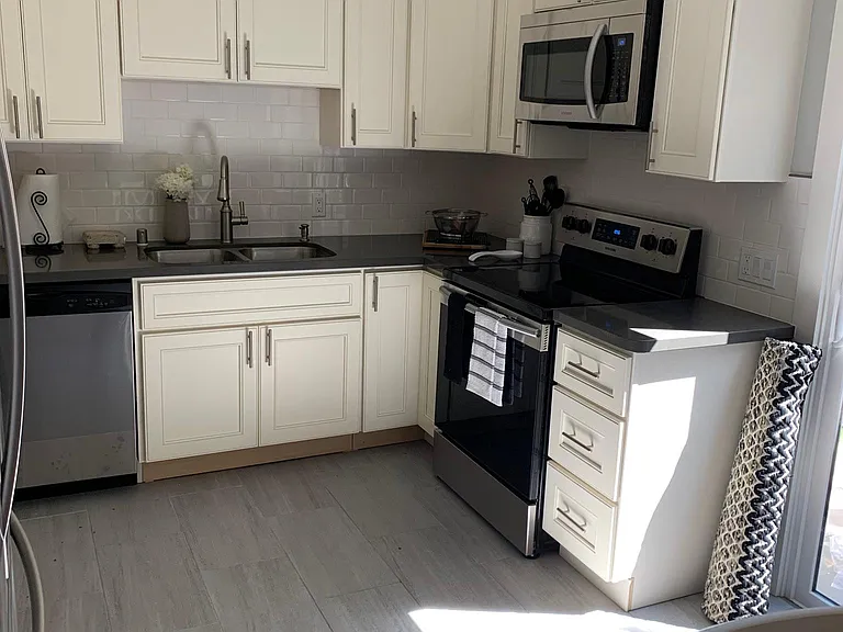 418 Piper St #3 — Photo 13