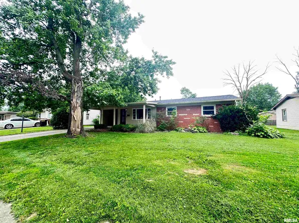 604 S Future St, Marion, IL 62959