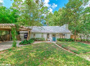 310 Liberty St, Fairhope, AL 36532