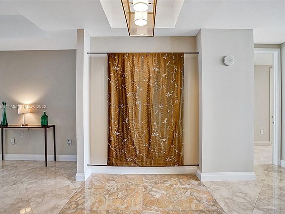 4th image of 18101 Collins Ave APT 4206