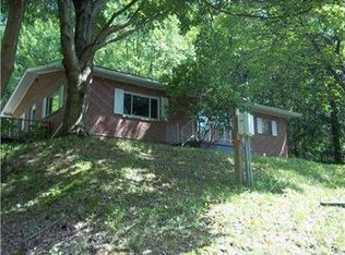 291 Dally Rd, Coal Center, PA 15423