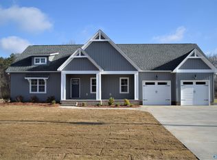 2959 Lister Ferry Rd, Gadsden, AL 35907