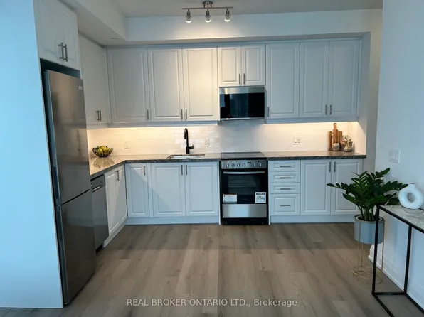 2333 Khalsa Gate, Oakville, ON