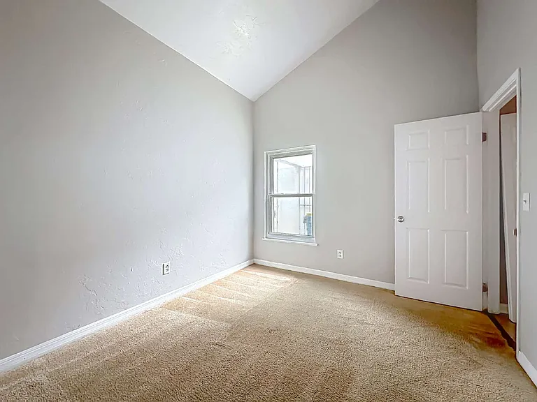 2857 Wonderwood Ln — Photo 21