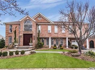 142 Alhambra Rd, Massapequa, NY 11758