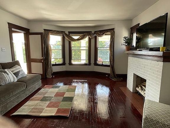 Living room.