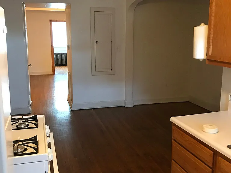 2551 Indianola Ave #1 — Photo 16