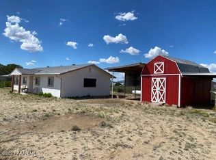 8220 W Claridge Ln, Kirkland, AZ 86332