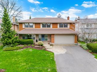 16 Cherry Post Cres, Toronto, ON M9C 2K1