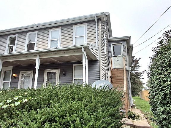 2nd image of 153-155 N Hanover St #201