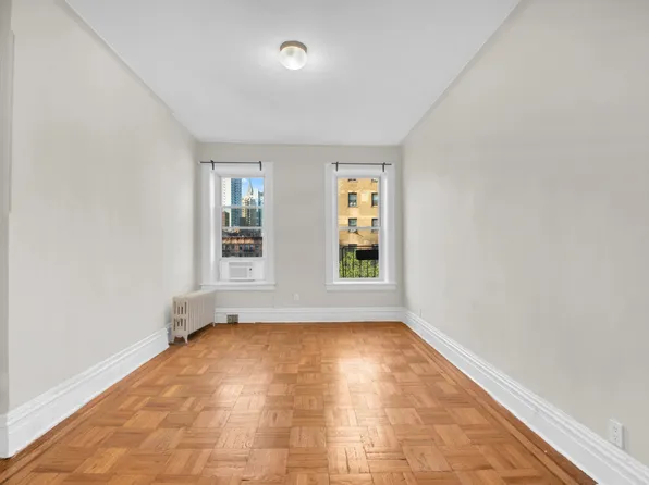 226 East 27th Street 5C image 12 of 12