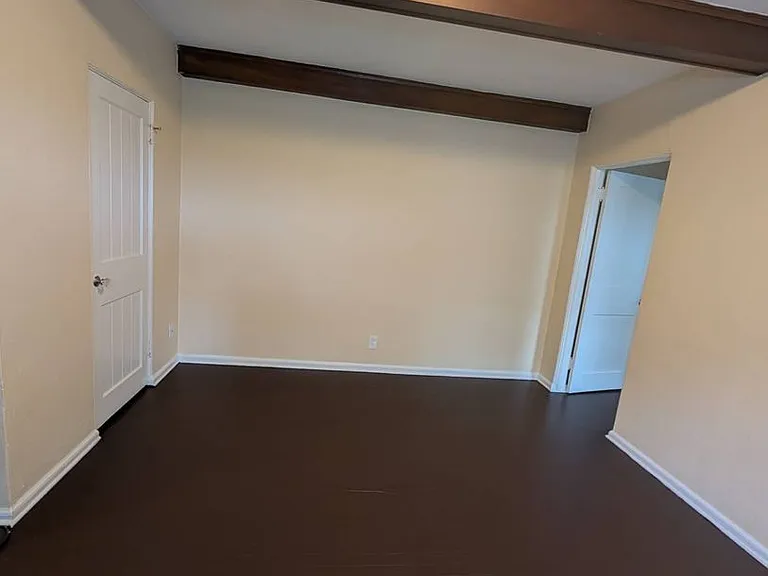 912 Haskell Ave — Photo 5