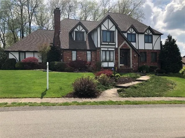 Renaissance Dr, Irwin, PA 15642