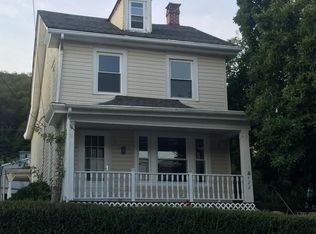 422 South Ave, Jim Thorpe, PA 18229