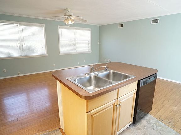 5th image of 1786 Len Dr