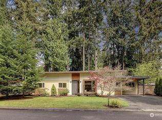 12226 NE 64th St, Kirkland, WA