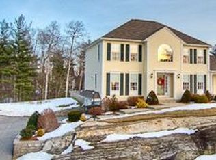 31 Hawk Dr, Salem, NH 03079