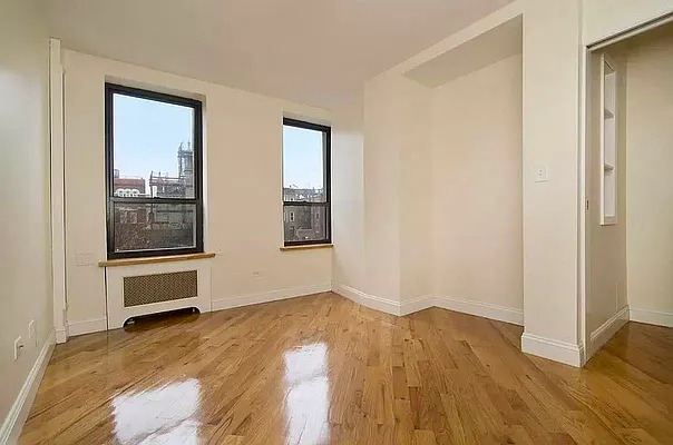 Rented by Mauro Bros Real Estate Services LLC | media 23