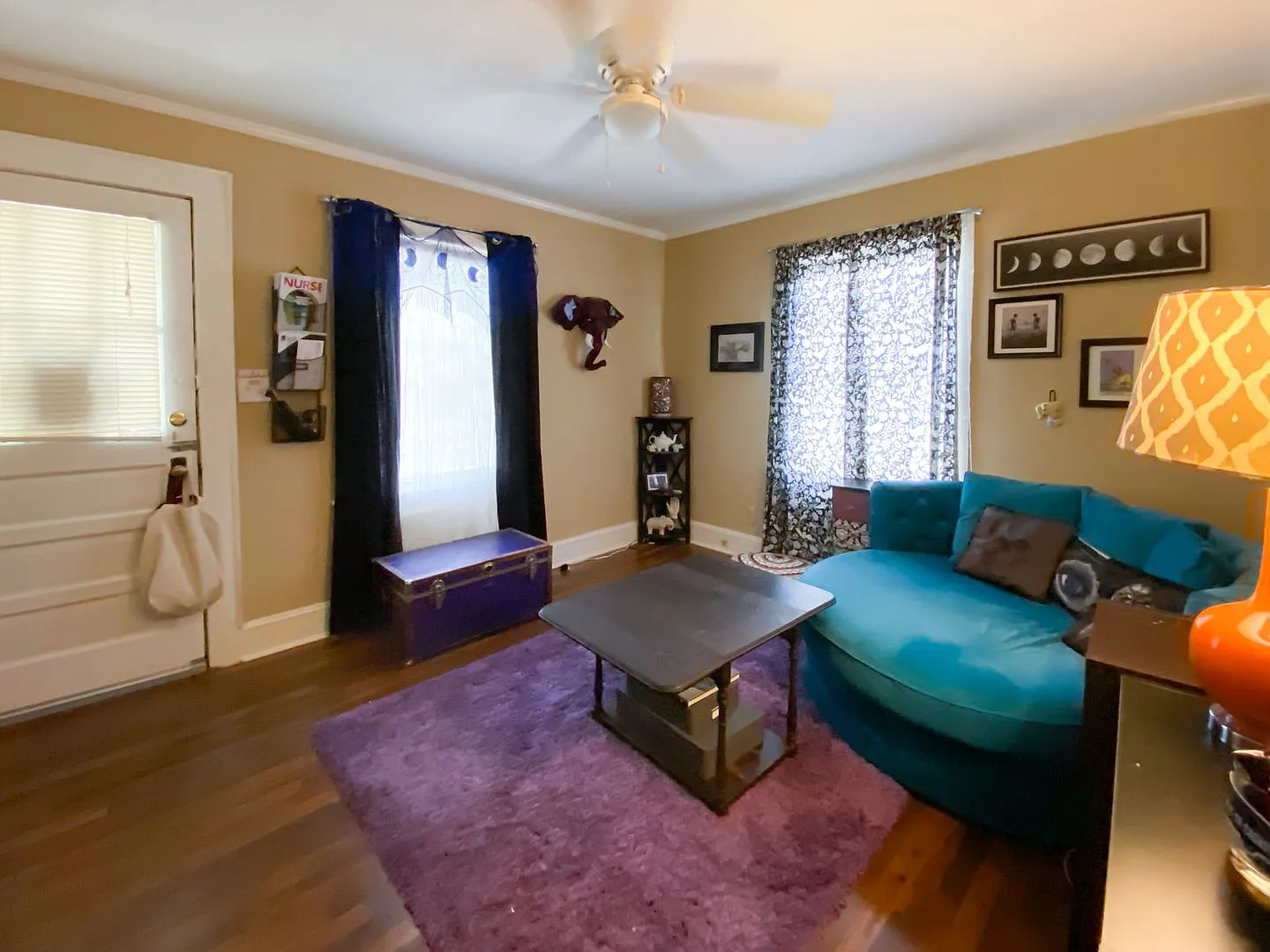 Adorable two-bedroom house on Stinson. Walk to downtown! — Photo 3