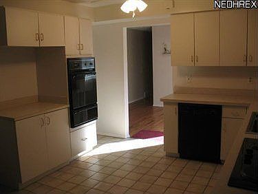 3rd image of 691 Kenbridge Dr