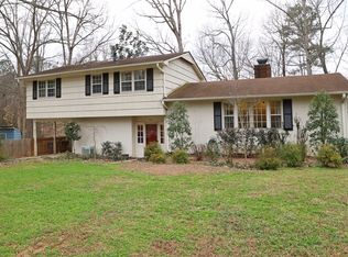 5317 Inglewood Ln, Raleigh, NC 27609