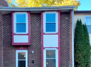 21 Kayak Ct, Newark, DE 19702