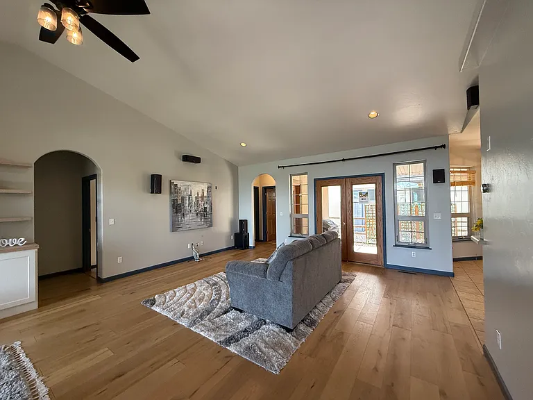 594 Cobble Dr — Photo 24