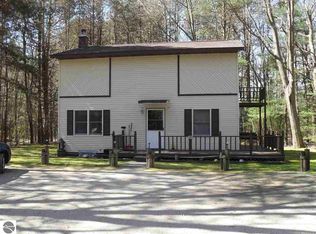 1503 Scenic Dr, Muskegon, MI 49445