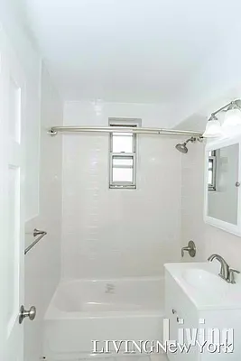 Rented by Living New York | media 22