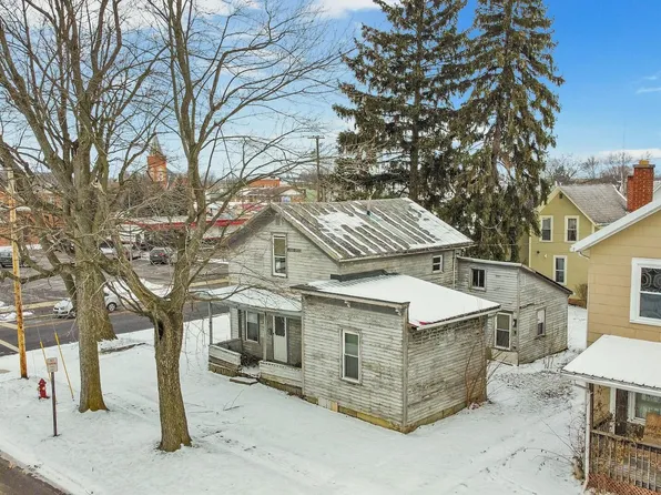 300 E Charles St, Bucyrus, OH 44820