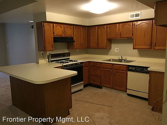 5th image of 3939 Magnolia Ave #11320419