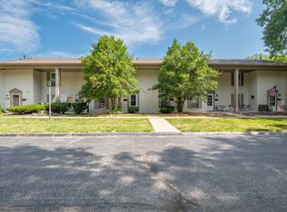 4306 Greenway Dr, Indianapolis, IN 46220
