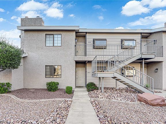 2nd image of 2832 Bluebonnet Dr #2