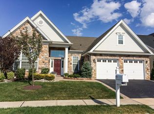 98 Riviera Dr, Monroe, NJ 08831