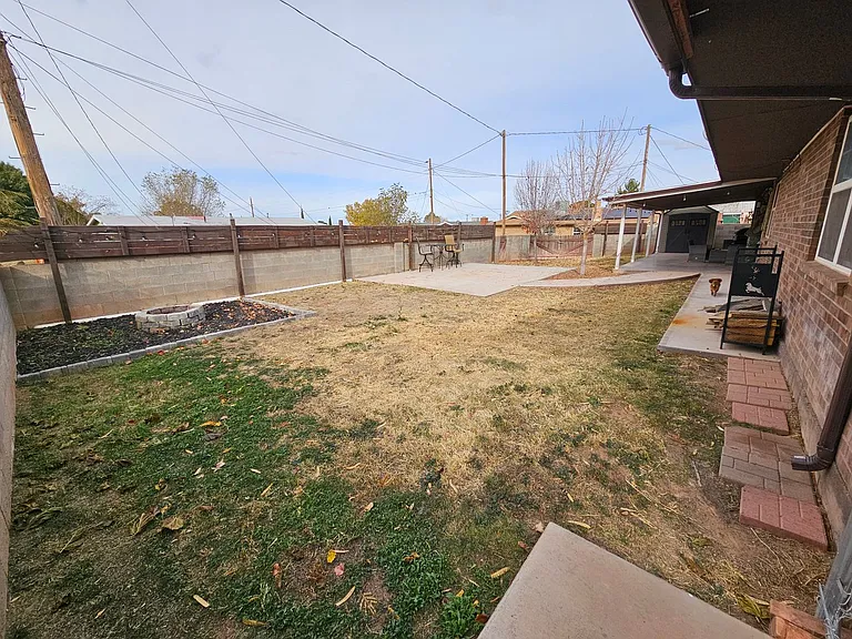 1331 Scenic Dr — Photo 29