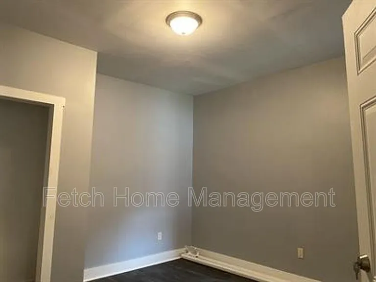 208 W Vine St #4 — Photo 9