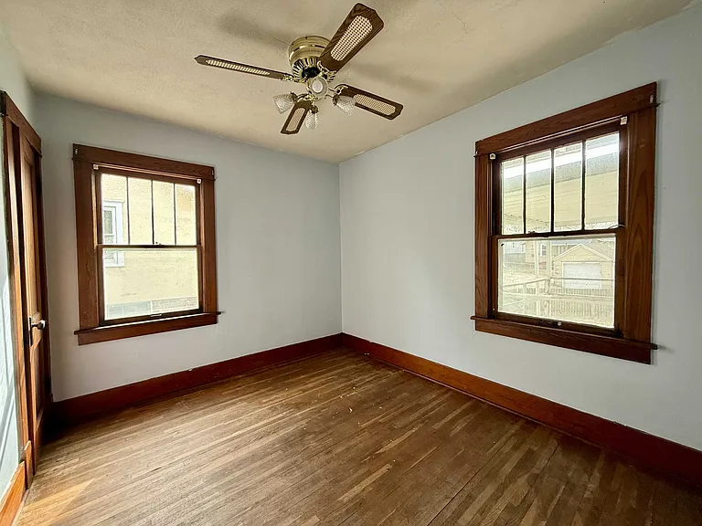 2220 Doniphan Ave — Photo 11