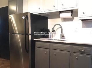 42 Lomasney Way #4R, Boston, MA 02114