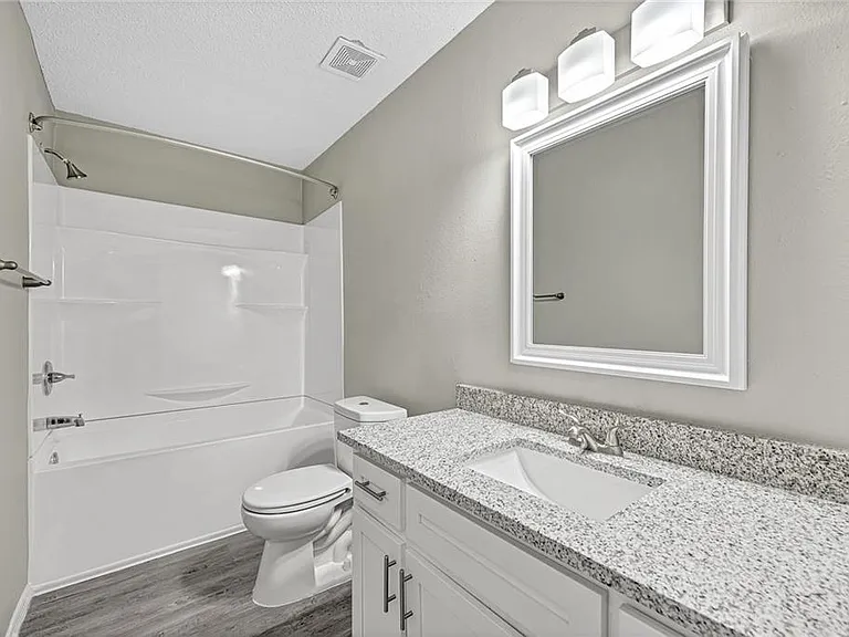2748 N Arroyo Ave — Photo 8