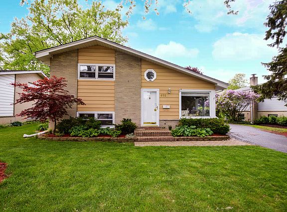 2nd image of 416 N Drury Ln