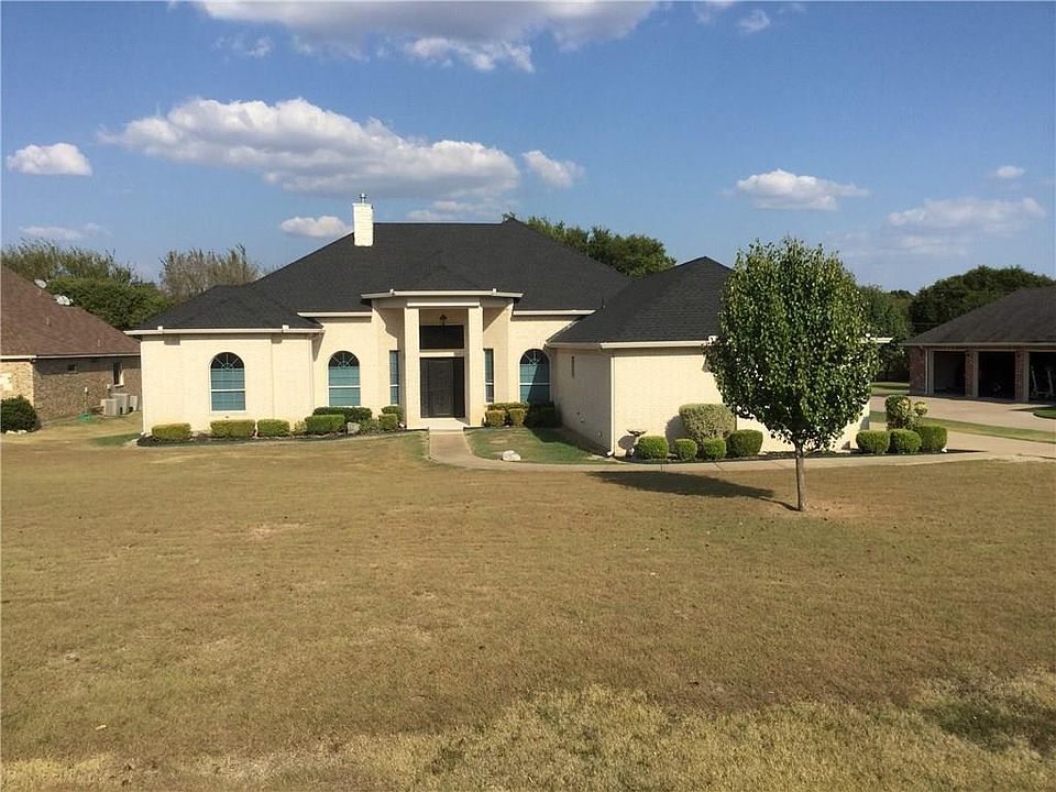 1st image of 908 Country Creek Ln