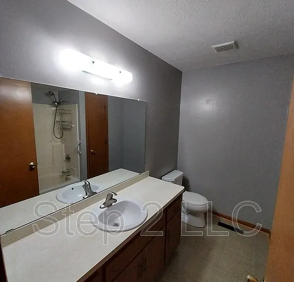 6995 Fry Rd #1 — Photo 7