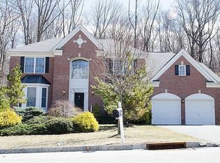 10 Red Maple Ln, Flanders, NJ 07836