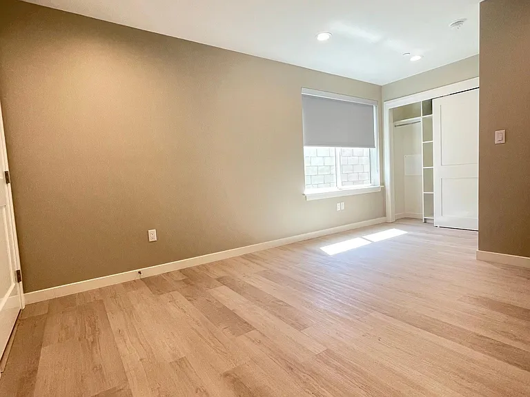 4251 E Live Oak Ave #12 — Photo 22