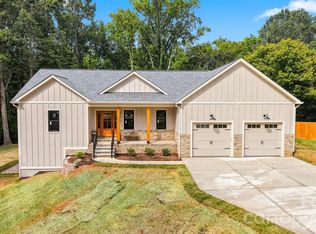 2578 Polo Ln, Maiden, NC 28650
