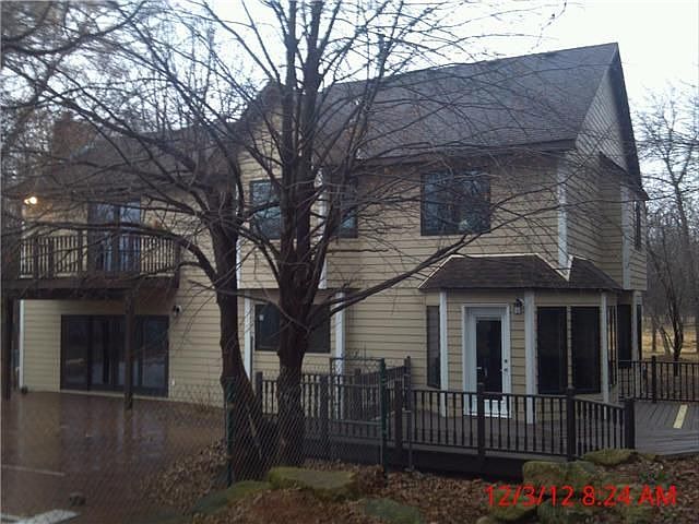 2nd image of 15555 Brockton Ln N