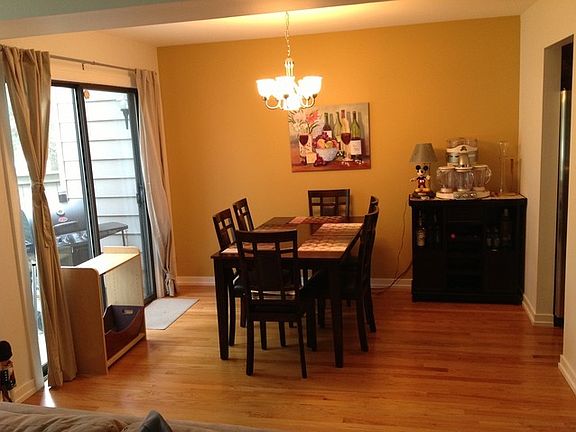 3rd image of 803 Hughes Pl