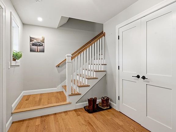 5th image of 10 Coleman Street